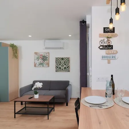 Apartment Greenpause - Terrace - Parking - Air Conditioning - Eurexpo *
